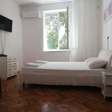 شقة Top Location Near To City Center And Sea Garden *